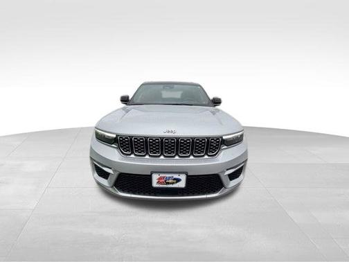 Silver Zynith 2022 Jeep Grand Cherokee Summit