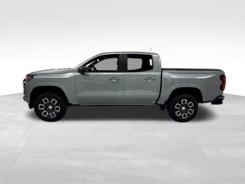 Sterling Gray Metallic 2023 Chevrolet Colorado 4WD LT