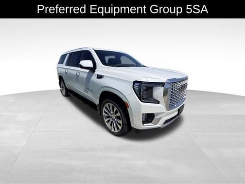 White Frost Tricoat 2024 GMC Yukon XL Denali