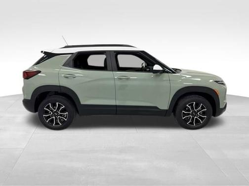 Cacti Green 2025 Chevrolet Trailblazer ACTIV