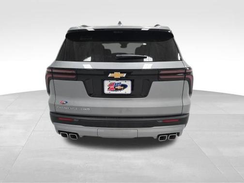 2026 Chevrolet Traverse AWD LT