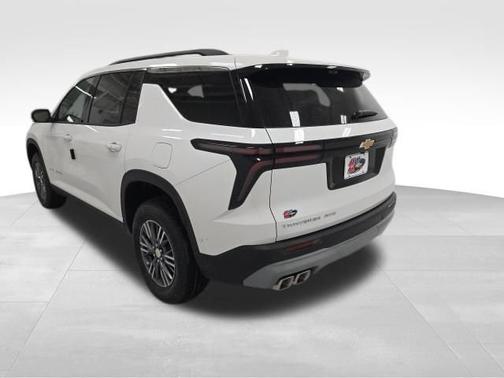 2026 Chevrolet Traverse AWD LT