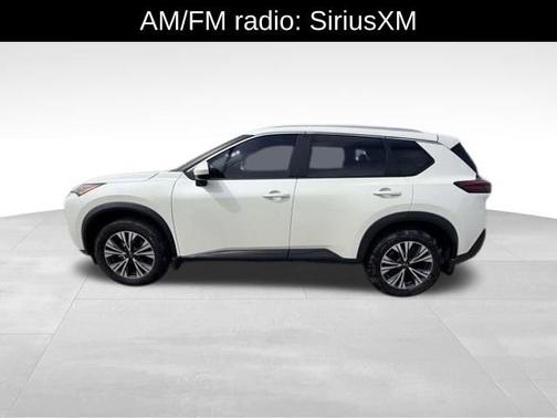 Pearl White Tricoat 2023 Nissan Rogue SV