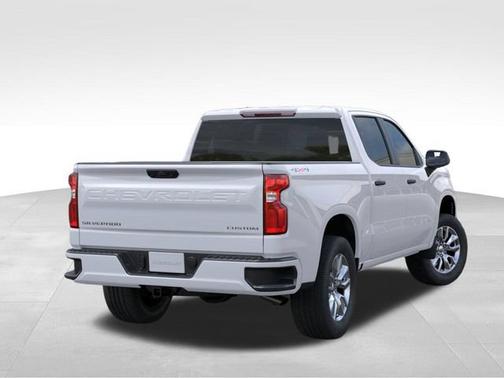 Summit White 2026 Chevrolet Silverado 1500 Custom