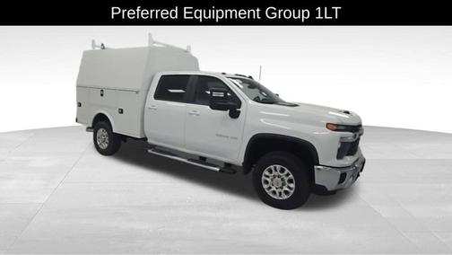 2025 Chevrolet Silverado 3500 LT