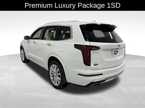 2021 Cadillac XT6 Premium Luxury