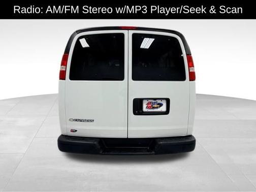 2022 Chevrolet Express 3500 LS