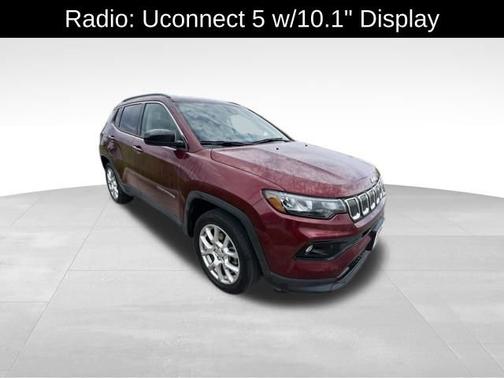 2022 Jeep Compass Latitude Lux