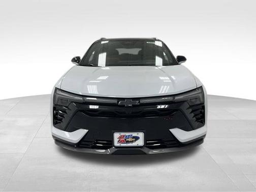 Polar White Tricoat 2027 Chevrolet Blazer EV AWD SS