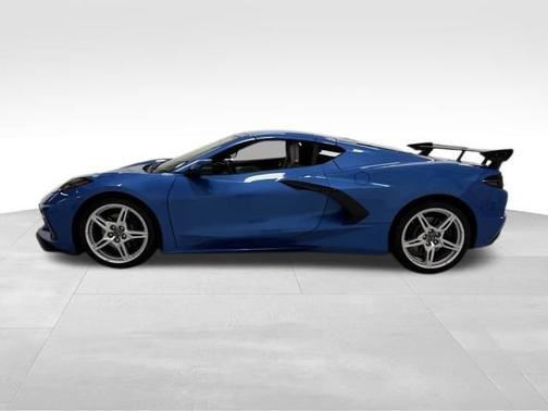 2025 Chevrolet Corvette 2LT