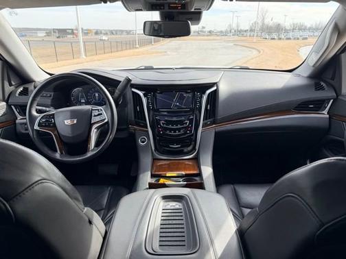 2020 Cadillac Escalade Premium Luxury