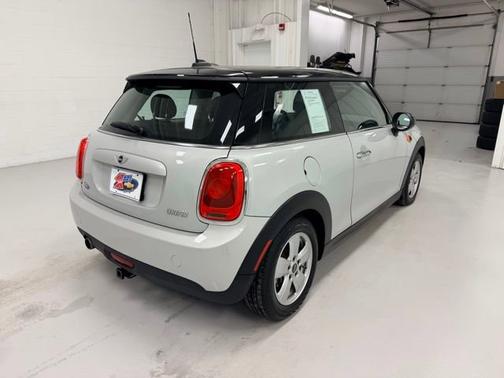 2015 MINI Hardtop Cooper