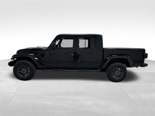 2024 Jeep Gladiator Sport S