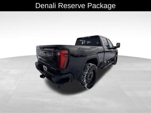 2024 GMC Sierra 2500 Denali