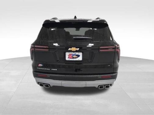 2026 Chevrolet Traverse AWD LT