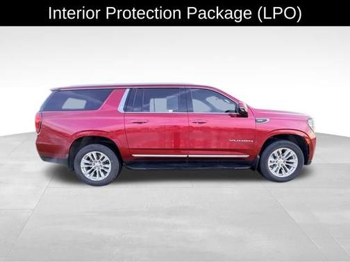 2022 GMC Yukon XL SLT