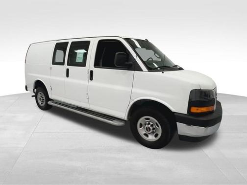 2023 GMC Savana 2500 Work Van