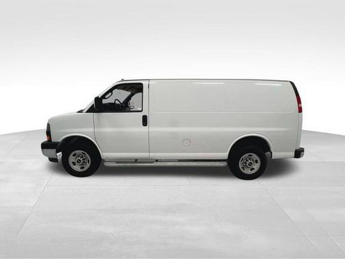 2023 GMC Savana 2500 Work Van