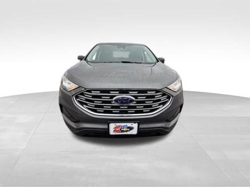 2021 Ford Edge SE