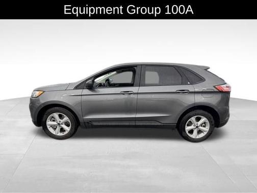 2021 Ford Edge SE