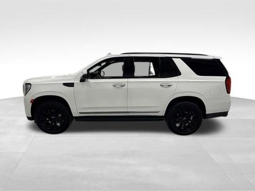 White Frost Tricoat 2023 GMC Yukon Denali Ultimate