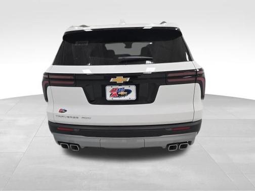 Summit White 2026 Chevrolet Traverse AWD LT