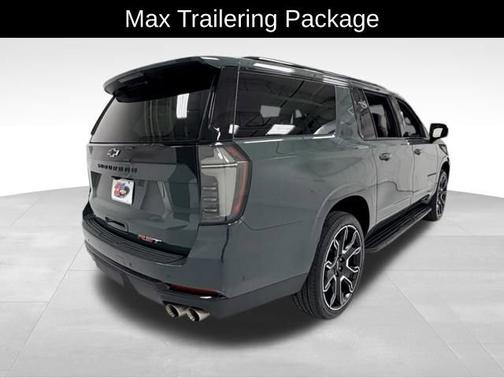 2025 Chevrolet Suburban RST