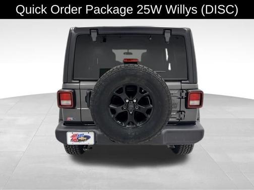 Granite Crystal Metallic Clearcoat 2021 Jeep Wrangler Unlimited Willys
