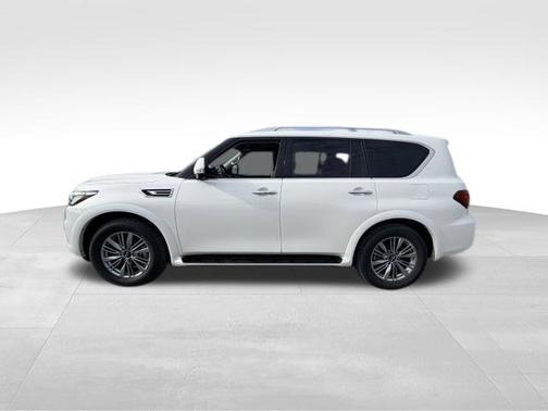 Moonstone White 2022 INFINITI QX80 LUXE