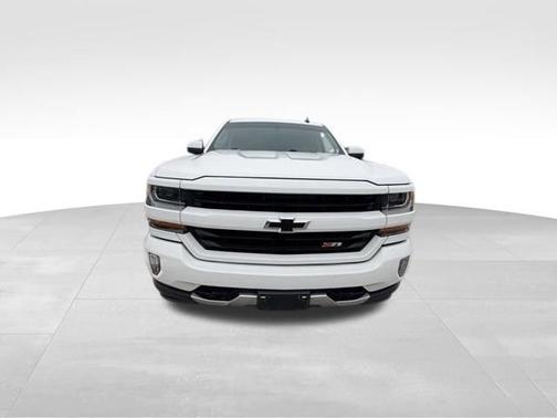 2017 Chevrolet Silverado 1500 2LT