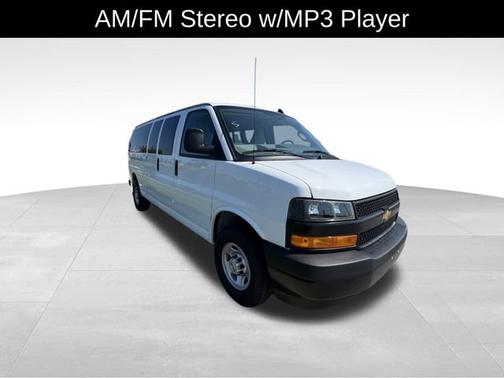 2024 Chevrolet Express 3500 LS