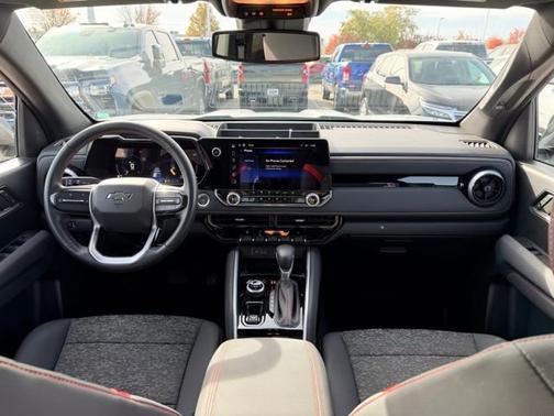 2024 Chevrolet Colorado 4WD Z71