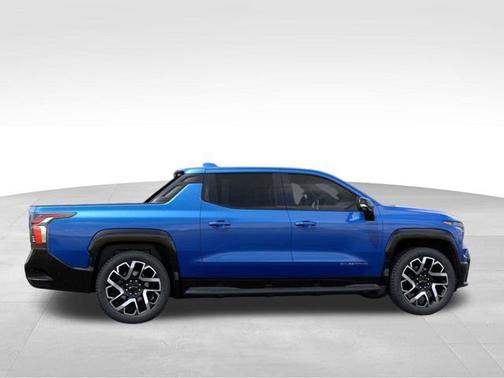 2025 Chevrolet Silverado EV RST