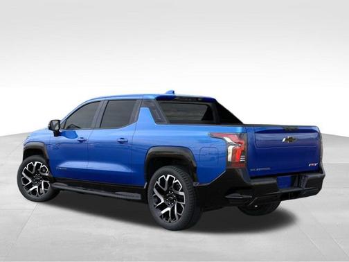 2025 Chevrolet Silverado EV RST