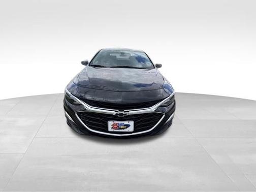 Mosaic Black Metallic 2020 Chevrolet Malibu RS