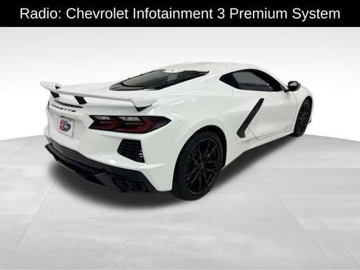 2025 Chevrolet Corvette 2LT