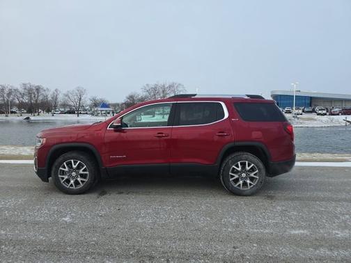 2020 GMC Acadia SLT