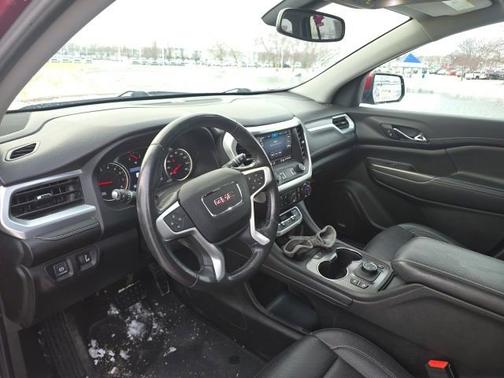 2020 GMC Acadia SLT