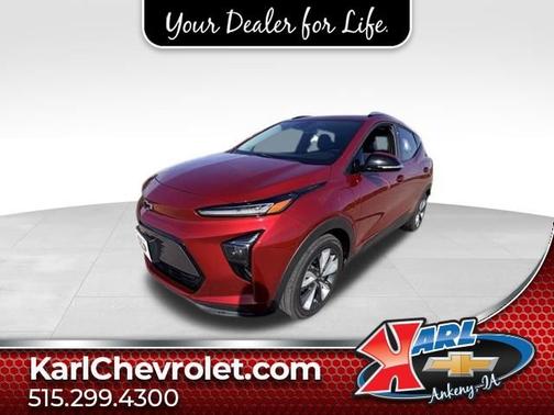 Cherry Red Tintcoat 2022 Chevrolet Bolt EUV LT
