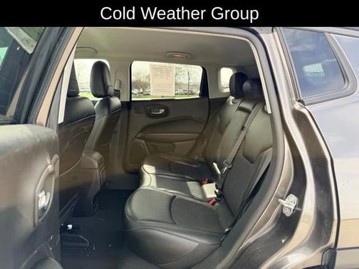 Granite Crystal Metallic Clearcoat 2020 Jeep Compass Trailhawk