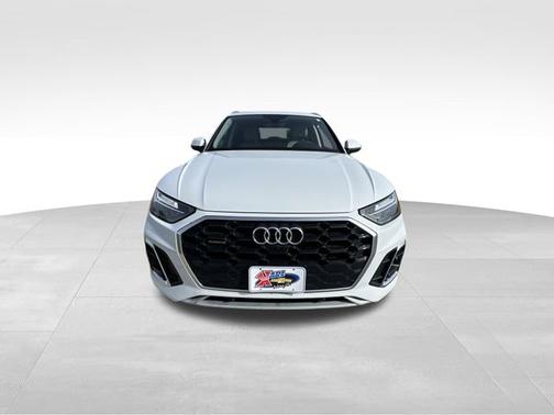 2023 Audi Q5 S line Premium Plus
