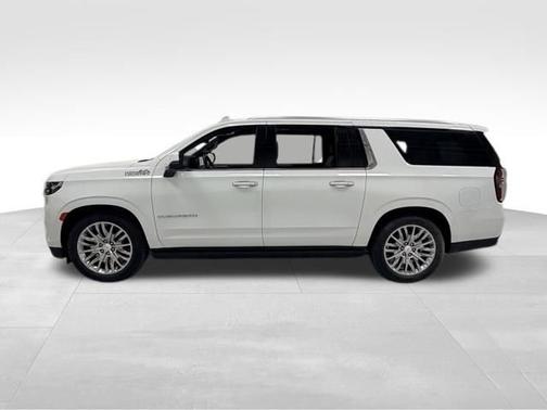 Summit White 2024 Chevrolet Suburban High Country