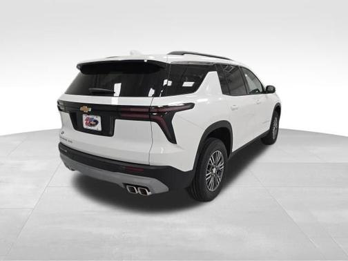 Summit White 2026 Chevrolet Traverse AWD LT