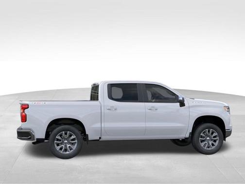 Summit White 2026 Chevrolet Silverado 1500 LT