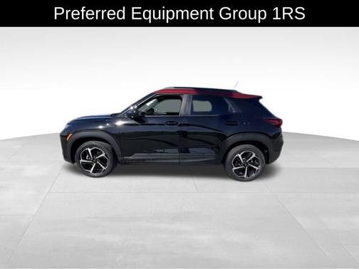 Mosaic Black Metallic 2022 Chevrolet Trailblazer RS