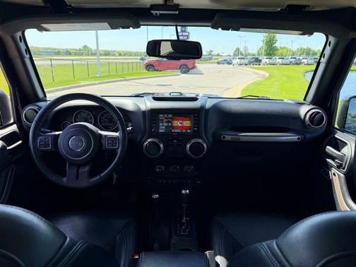 Black Clearcoat 2016 Jeep Wrangler 75th Anniversary