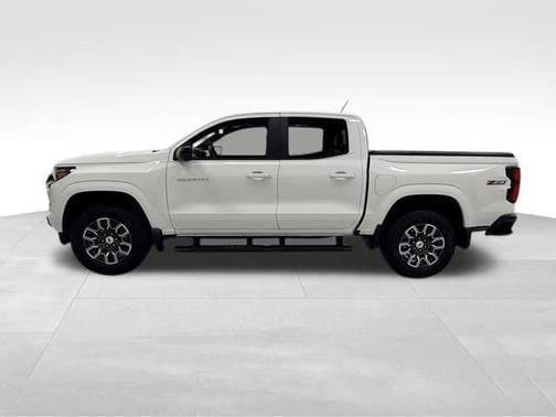 Summit White 2023 Chevrolet Colorado 4WD Z71