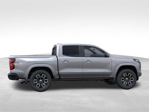 Sterling Gray Metallic 2026 Chevrolet Colorado 4WD Z71