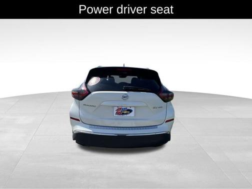 2022 Nissan Murano SV