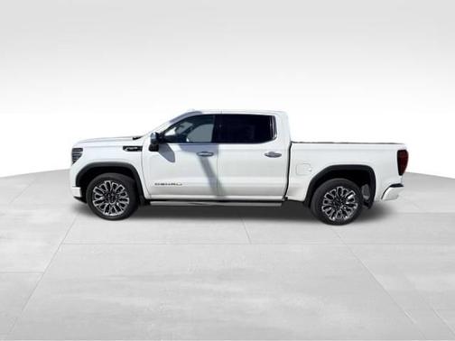White Frost Tricoat 2023 GMC Sierra 1500 Denali